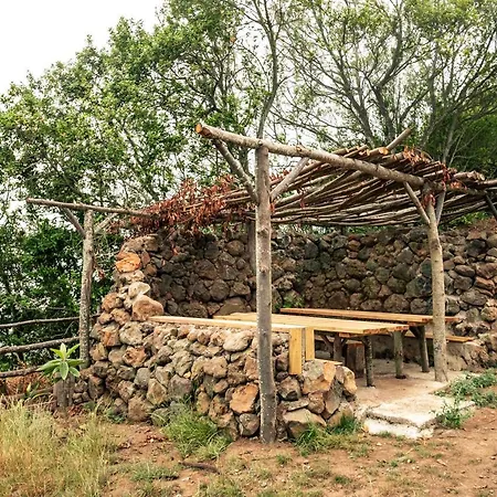 Chalé El Pino Centenario 4 *